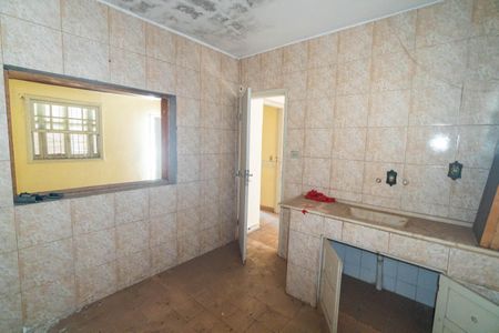 Casa à venda com 274m², 5 quartos e 1 vagaCasa 2 - Cozinha