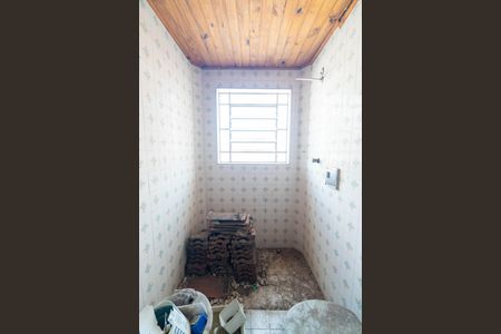 Casa à venda com 274m², 5 quartos e 1 vagaCasa 1 - Banheiro 1