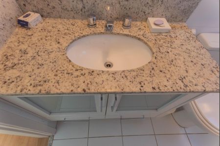 Apartamento para alugar com 132m², 3 quartos e 3 vagasBanheiro da Suíte 2