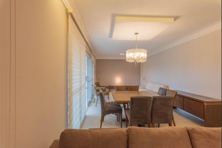 Apartamento para alugar com 132m², 3 quartos e 3 vagasSala