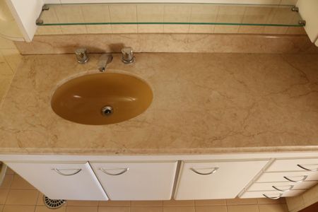 Apartamento para alugar com 110m², 3 quartos e 2 vagasBanheiro 2