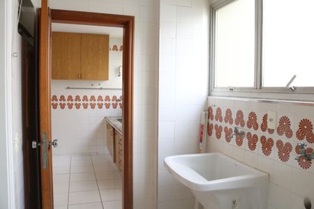 Apartamento para alugar com 110m², 3 quartos e 2 vagasÁrea de Serviço