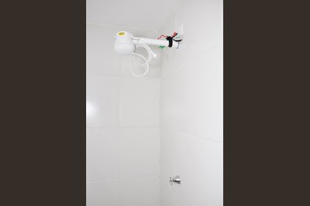 Apartamento à venda com 34m², 2 quartos e sem vagaDetalhe - Banheiro Social