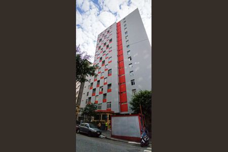 Apartamento à venda com 38m², 1 quarto e sem vaga Apartamento à venda com 38m², 1 quarto e sem vagaFachada