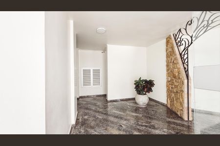 Apartamento para alugar com 66m², 3 quartos e 1 vaga Apartamento para alugar com 66m², 3 quartos e 1 vagaHall social