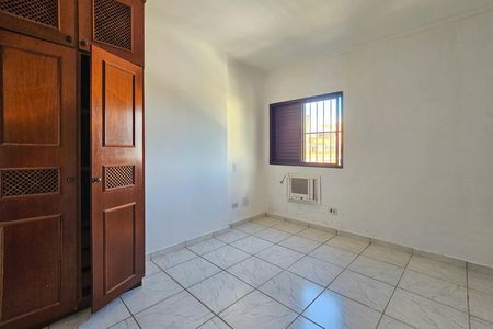 Apartamento para alugar com 190m², 3 quartos e 2 vagas Apartamento para alugar com 190m², 3 quartos e 2 vagasQuarto