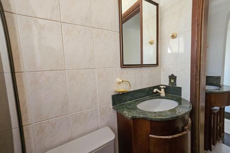 Apartamento para alugar com 190m², 3 quartos e 2 vagas Apartamento para alugar com 190m², 3 quartos e 2 vagasBanheiro social