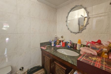 Apartamento para alugar com 190m², 3 quartos e 2 vagasbanheiro  da suíte 