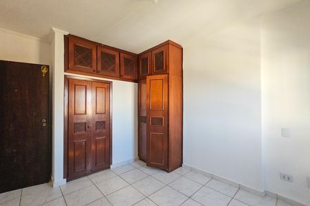 Apartamento para alugar com 190m², 3 quartos e 2 vagas Apartamento para alugar com 190m², 3 quartos e 2 vagasQuarto