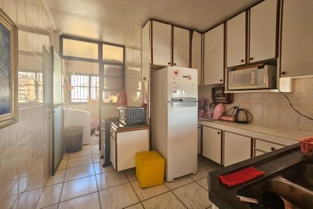 Apartamento para alugar com 190m², 3 quartos e 2 vagascozinha 