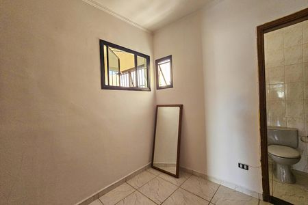 Apartamento para alugar com 190m², 3 quartos e 2 vagas Apartamento para alugar com 190m², 3 quartos e 2 vagasSuíte