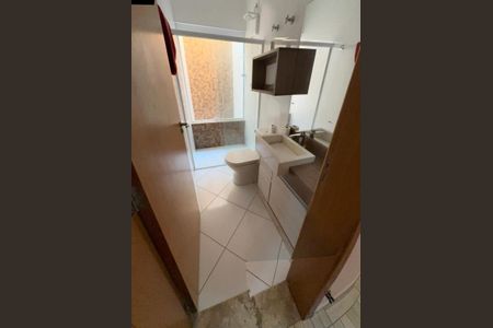 Casa à venda com 220m², 3 quartos e 4 vagas Casa à venda com 220m², 3 quartos e 4 vagasFoto 28