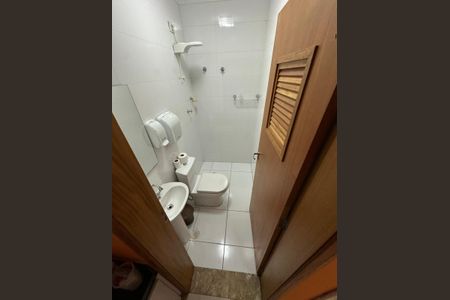 Casa à venda com 220m², 3 quartos e 4 vagas Casa à venda com 220m², 3 quartos e 4 vagasFoto 08