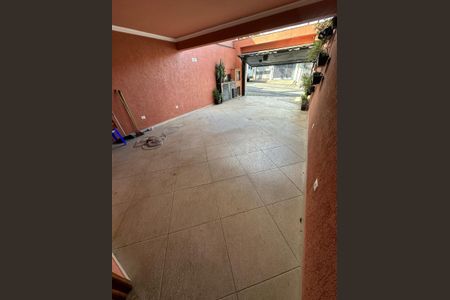 Casa à venda com 220m², 3 quartos e 4 vagas Casa à venda com 220m², 3 quartos e 4 vagasFoto 02