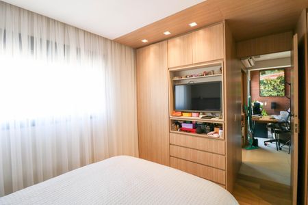 Apartamento à venda com 102m², 2 quartos e 1 vagaQuarto 2 Suíte