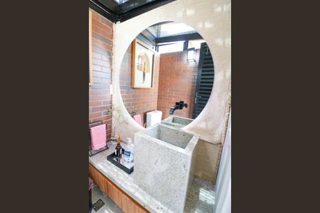 Apartamento à venda com 102m², 2 quartos e 1 vagaLavabo