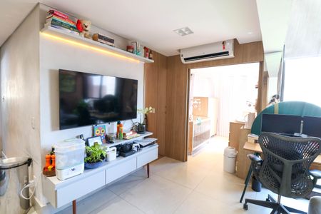 Sala de apartamento à venda com 2 quartos, 102m² em Cidade Monções, São Paulo