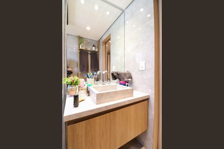 Apartamento à venda com 102m², 2 quartos e 1 vagaBanheiro da Suíte