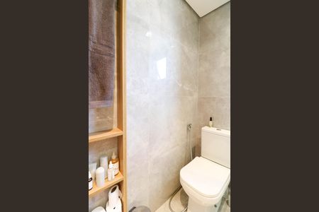 Apartamento à venda com 102m², 2 quartos e 1 vagaBanheiro da Suíte