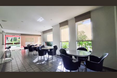 Studio para alugar com 42m², 1 quarto e 1 vaga Studio para alugar com 42m², 1 quarto e 1 vagaSalão de Festas