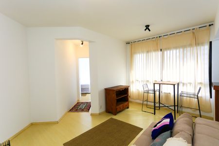 Studio para alugar com 42m², 1 quarto e 1 vaga Studio para alugar com 42m², 1 quarto e 1 vagaSala