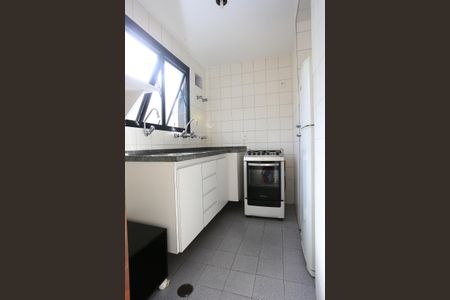 Studio para alugar com 42m², 1 quarto e 1 vaga Studio para alugar com 42m², 1 quarto e 1 vagaCozinha