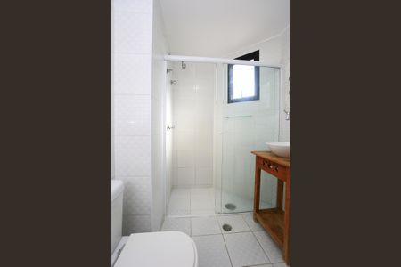 Studio para alugar com 42m², 1 quarto e 1 vaga Studio para alugar com 42m², 1 quarto e 1 vagaBanheiro