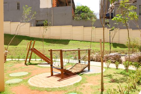 Apartamento para alugar com 32m², 2 quartos e sem vagaÁrea comum - Playground