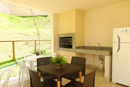 Apartamento para alugar com 32m², 2 quartos e sem vagaÁrea comum - Churrasqueira