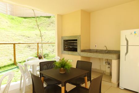 Apartamento para alugar com 32m², 2 quartos e sem vagaÁrea comum - Churrasqueira