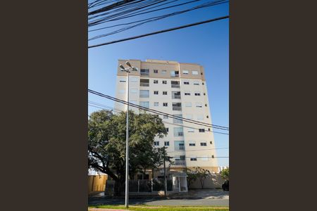 Apartamento para alugar com 72m², 2 quartos e 1 vaga Apartamento para alugar com 72m², 2 quartos e 1 vagaFachada