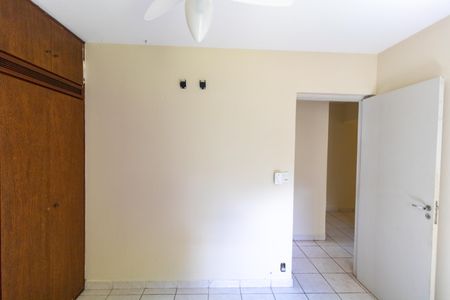 Apartamento à venda com 64m², 2 quartos e 1 vagaQuarto 01