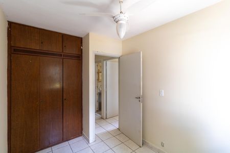 Apartamento à venda com 64m², 2 quartos e 1 vagaQuarto 02