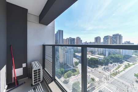 Varanda de kitnet/studio à venda com 1 quarto, 26m² em Jardim das Acacias, São Paulo