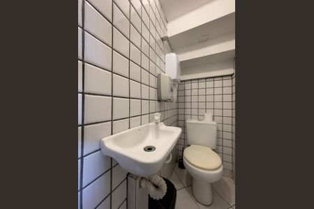 Casa à venda com 89m², 2 quartos e 2 vagas Casa à venda com 89m², 2 quartos e 2 vagasLavabo