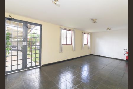 Apartamento à venda com 60m², 2 quartos e 1 vagaÁrea comum - Salão de festas