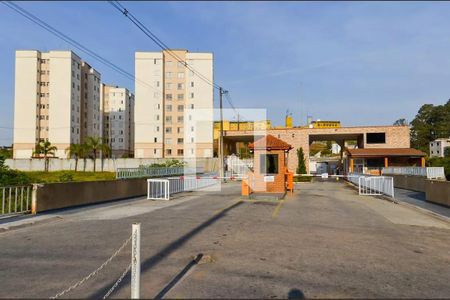 Fachada e portaria de apartamento para alugar com 2 quartos, 45m² em Jardim Albertina, Guarulhos