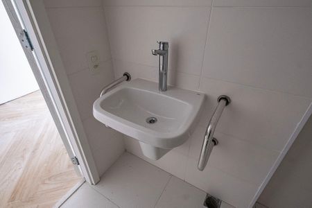 Studio - Banheiro de kitnet/studio à venda com 1 quarto, 27m² em Sumarezinho, São Paulo