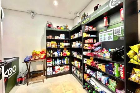 Apartamento para alugar com 35m², 3 quartos e sem vagaÁrea comum