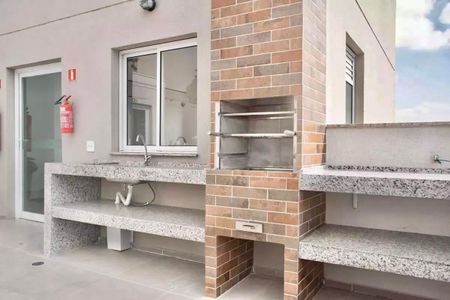 Apartamento para alugar com 35m², 3 quartos e sem vagaÁrea comum - Churrasqueira