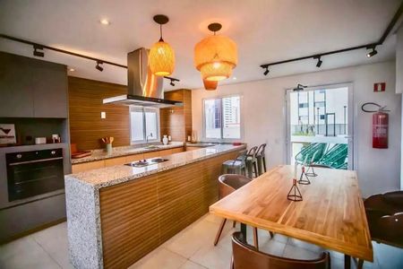 Apartamento para alugar com 35m², 3 quartos e sem vagaÁrea comum - Salão de festas