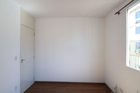 Quarto 1 de apartamento à venda com 2 quartos, 58m² em Fátima, Canoas