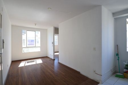 Sala de apartamento à venda com 2 quartos, 58m² em Fátima, Canoas