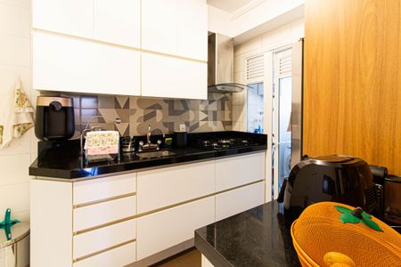 Apartamento para alugar com 86m², 2 quartos e 2 vagasCozinha