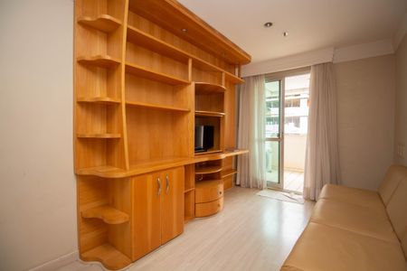 Apartamento para alugar com 38m², 1 quarto e sem vagaSala