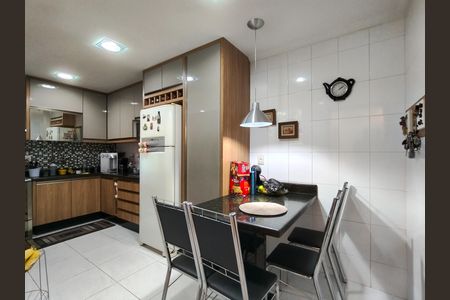 Casa à venda com 180m², 3 quartos e 1 vagaCozinha