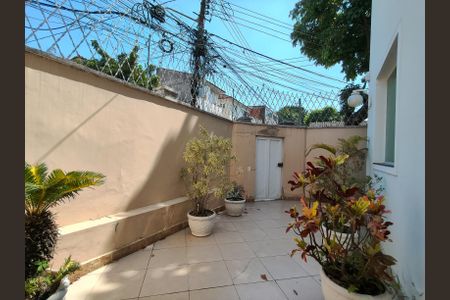 Casa à venda com 180m², 3 quartos e 1 vagaQuintal