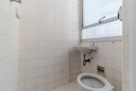 Apartamento à venda com 172m², 3 quartos e 2 vagasBanheiro de Serviço