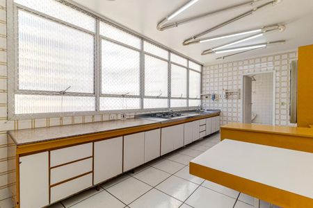 Apartamento à venda com 172m², 3 quartos e 2 vagasCozinha