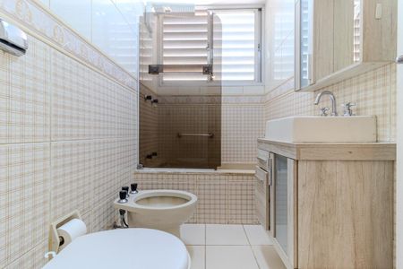 Apartamento à venda com 172m², 3 quartos e 2 vagasBanheiro Social